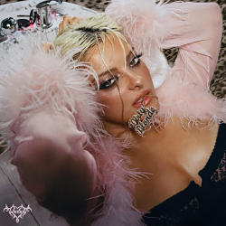 Bebe Rexha - New Religion (Feat. Faithless)